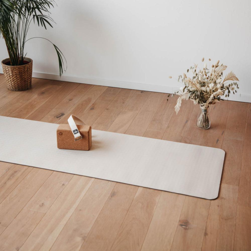 Екологічний килимок для йоги Bodhi Lotus Pro 183x60x0.6 см пісочний